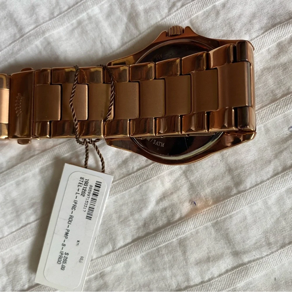 JUICY COUTURE TIMEPIECES LARGE GOLD WATCH WITH JEWELS MSRP $265.00 NWT